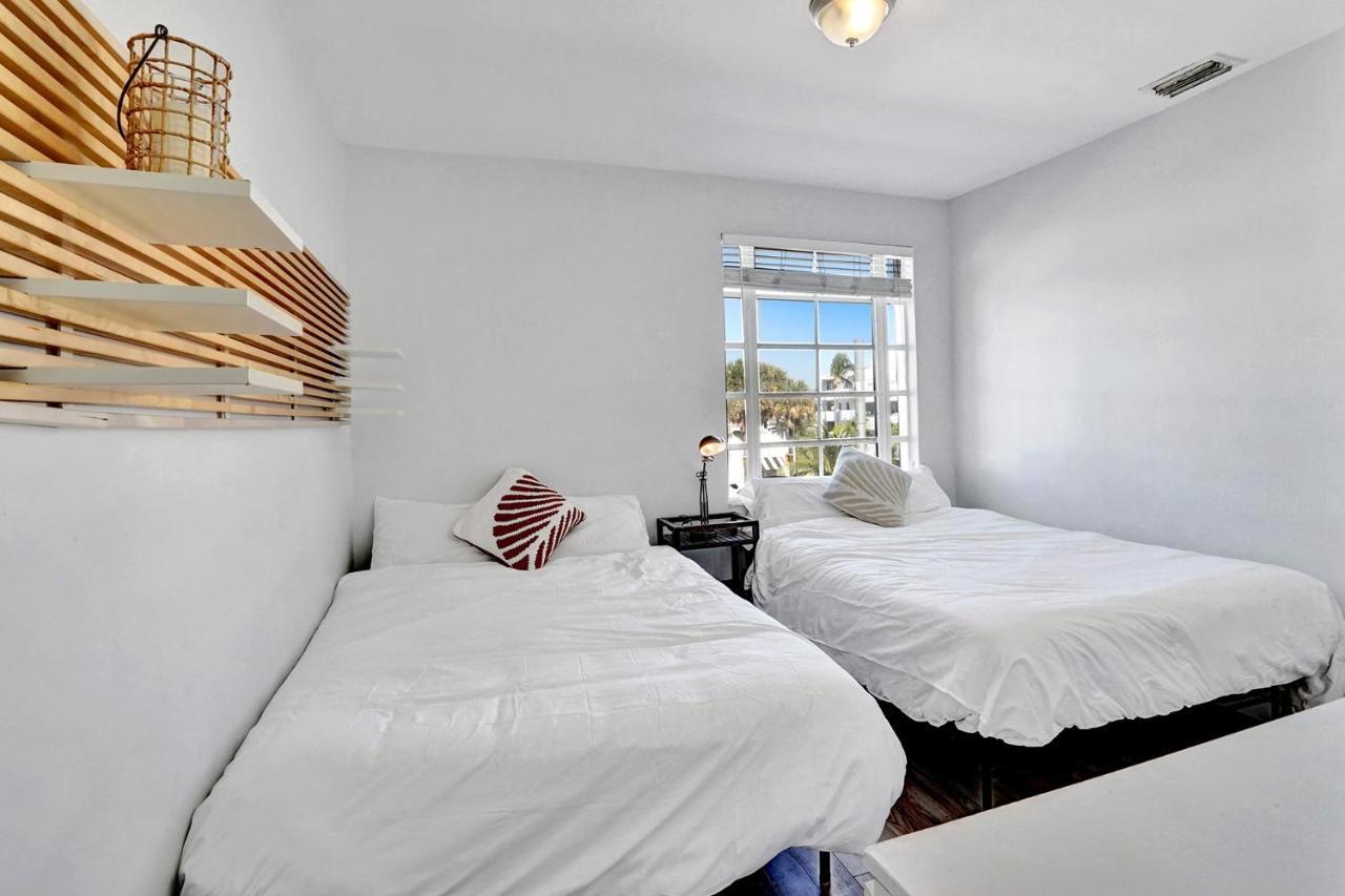 Luxe 2Br1Bath South Beach 1 Min Walk From Ocean ميامي بيتش المظهر الخارجي الصورة