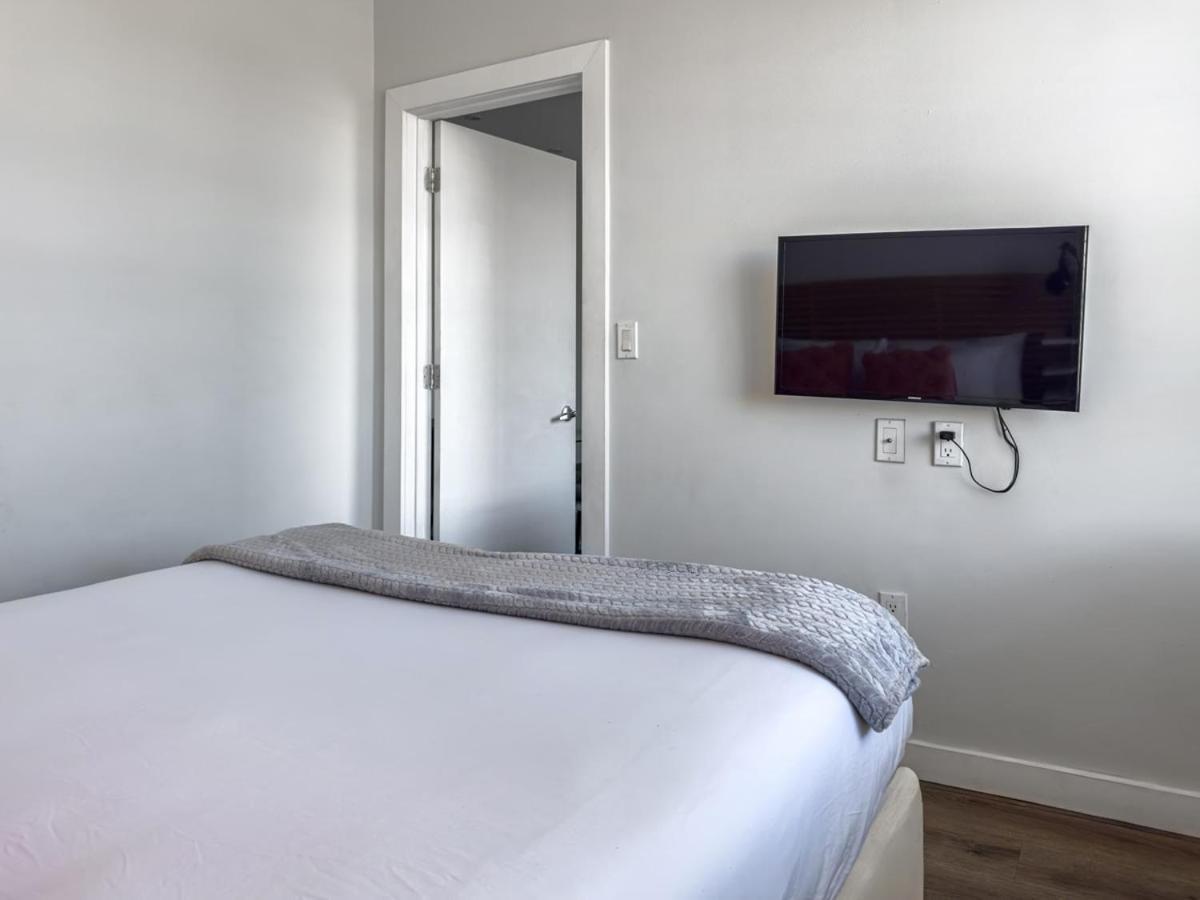Luxe 2Br1Bath South Beach 1 Min Walk From Ocean ميامي بيتش المظهر الخارجي الصورة